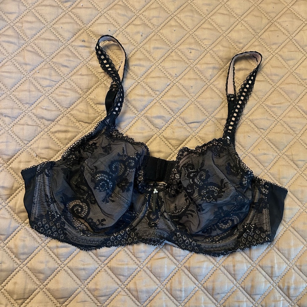 Wacoal Elegant Black Lace Bra